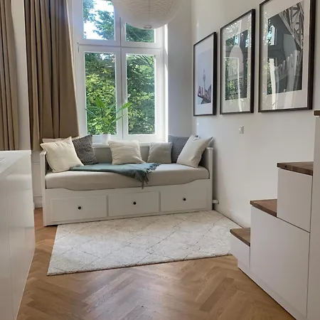 Altbauperle In * Berlin